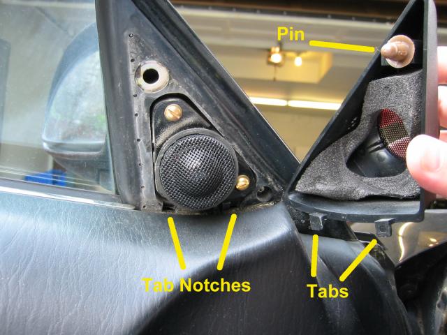 Sail panel / tweeter cover removed