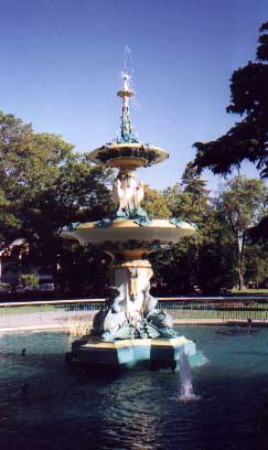 Fountain at the botanical gardens [Canon AE-1] 